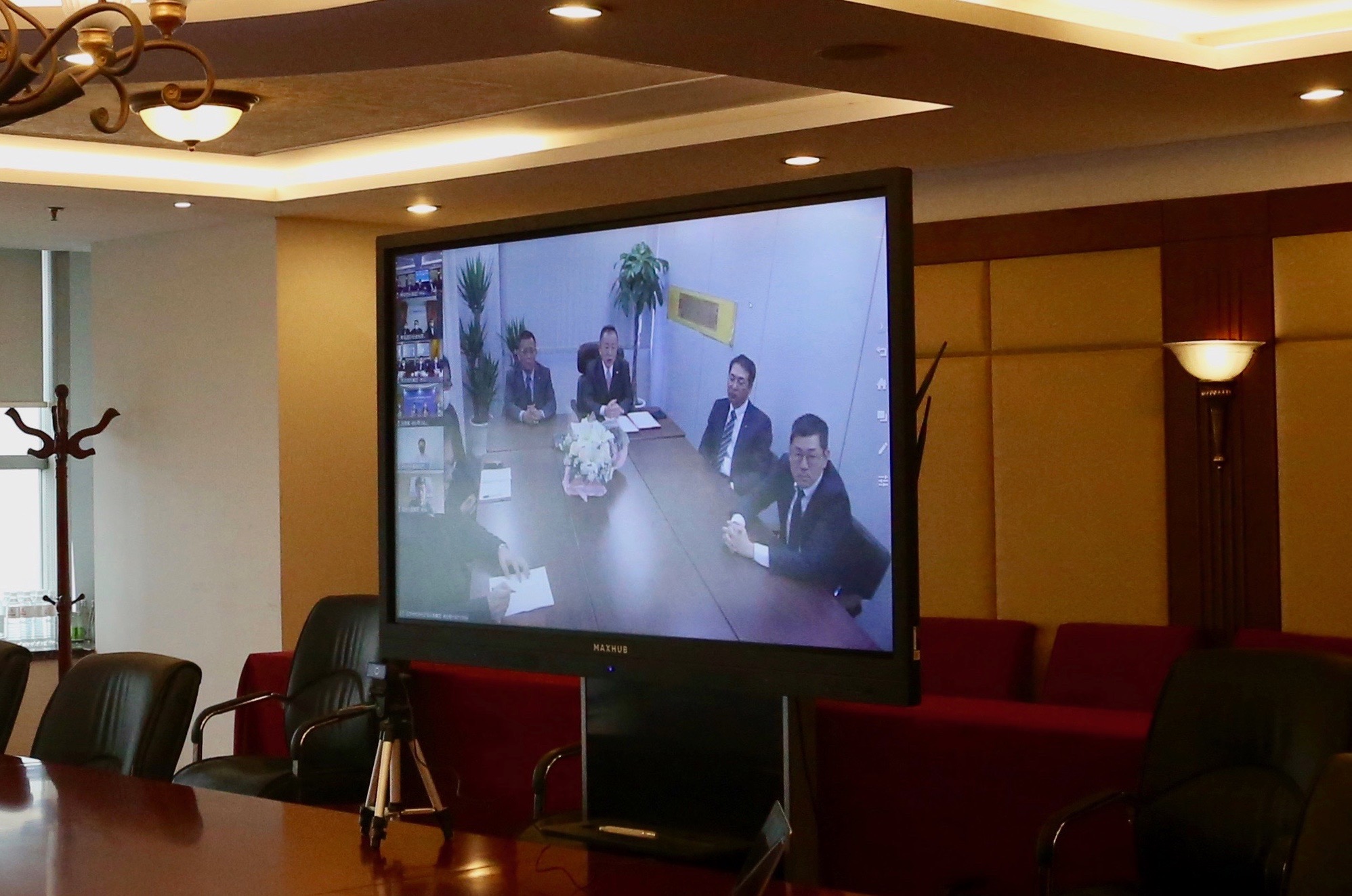 1582273655461976.jpg 901582272685_.pic_hd.jpg